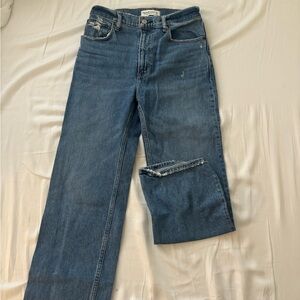 Abercrombie 90’s Relaxed Jean - High Rise - 26 extra short